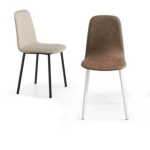 Silla con asiento tapizado y patas texturizadas